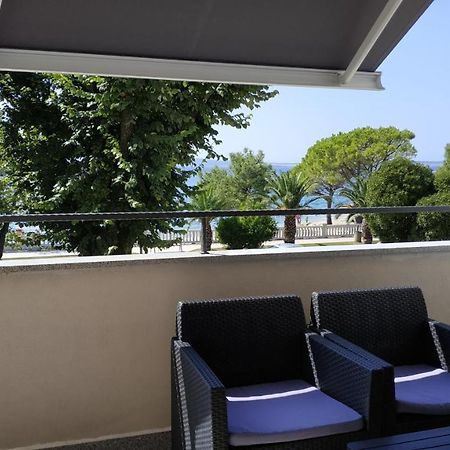 Apartman Katnic By The Beach 茨里克韦尼察 外观 照片