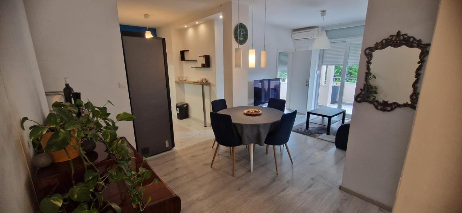 Apartman Katnic By The Beach 茨里克韦尼察 外观 照片